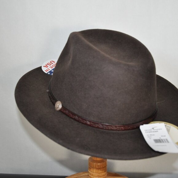 Stetson Cromwell - Picture 4 of 6